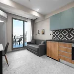 The Skysphere, Nilie Hospitality Mgmt Διαμέρισμα