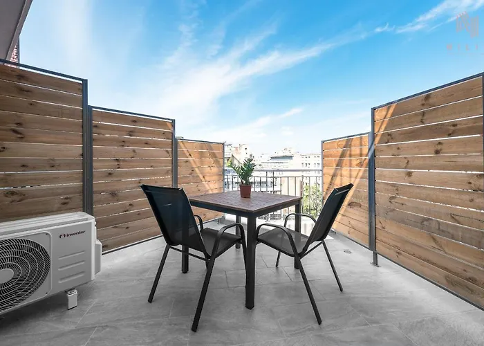 The Skysphere, Nilie Hospitality Mgmt Apartament Salonic